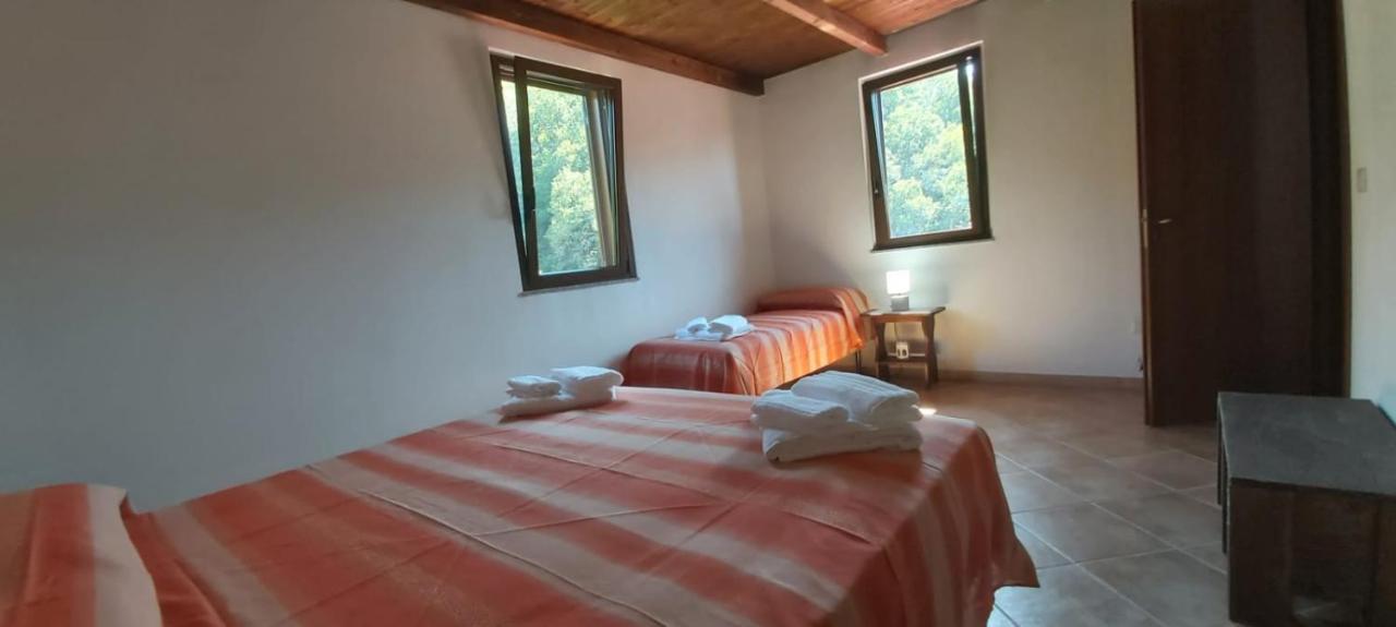 Casa Vacanza Tortorici Buitenkant foto